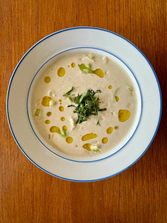 Ajo blanco au maïs