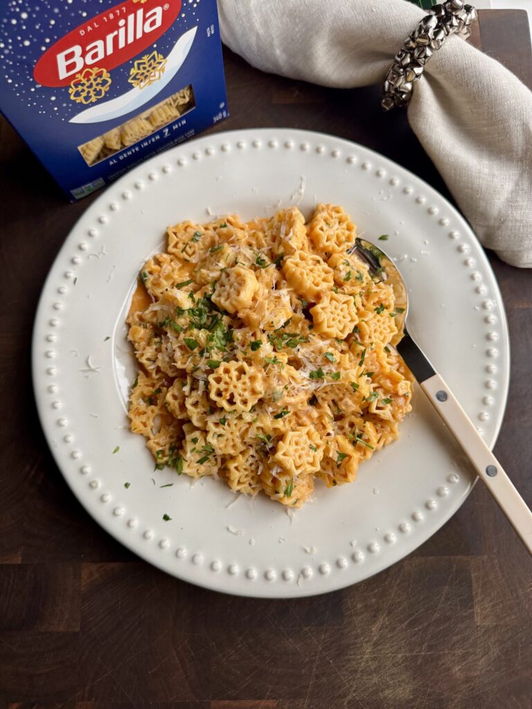 Pâtes épicées au beurre à l’ail