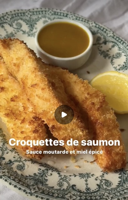 Salmon Sticks with Spicy Honey Mustard Sauce