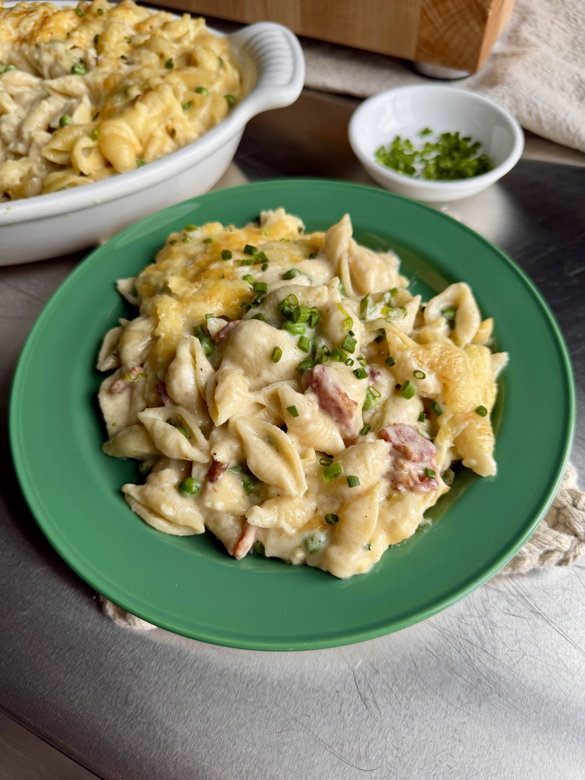 Macaroni au fromage printanier gratiné aux trois fromages