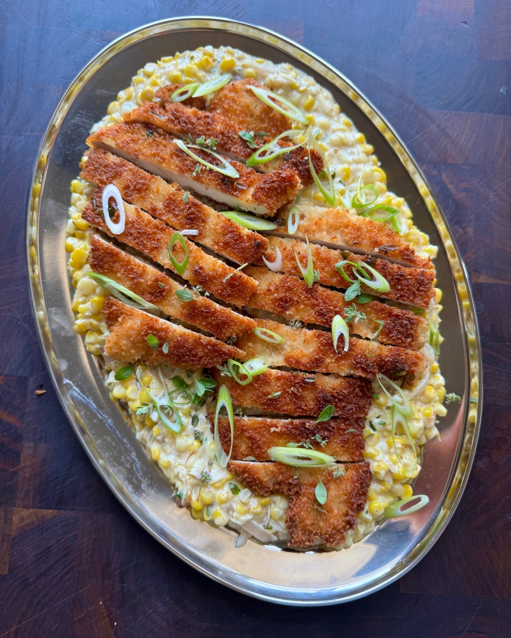 Schnitzel de poulet et maïs crémeux