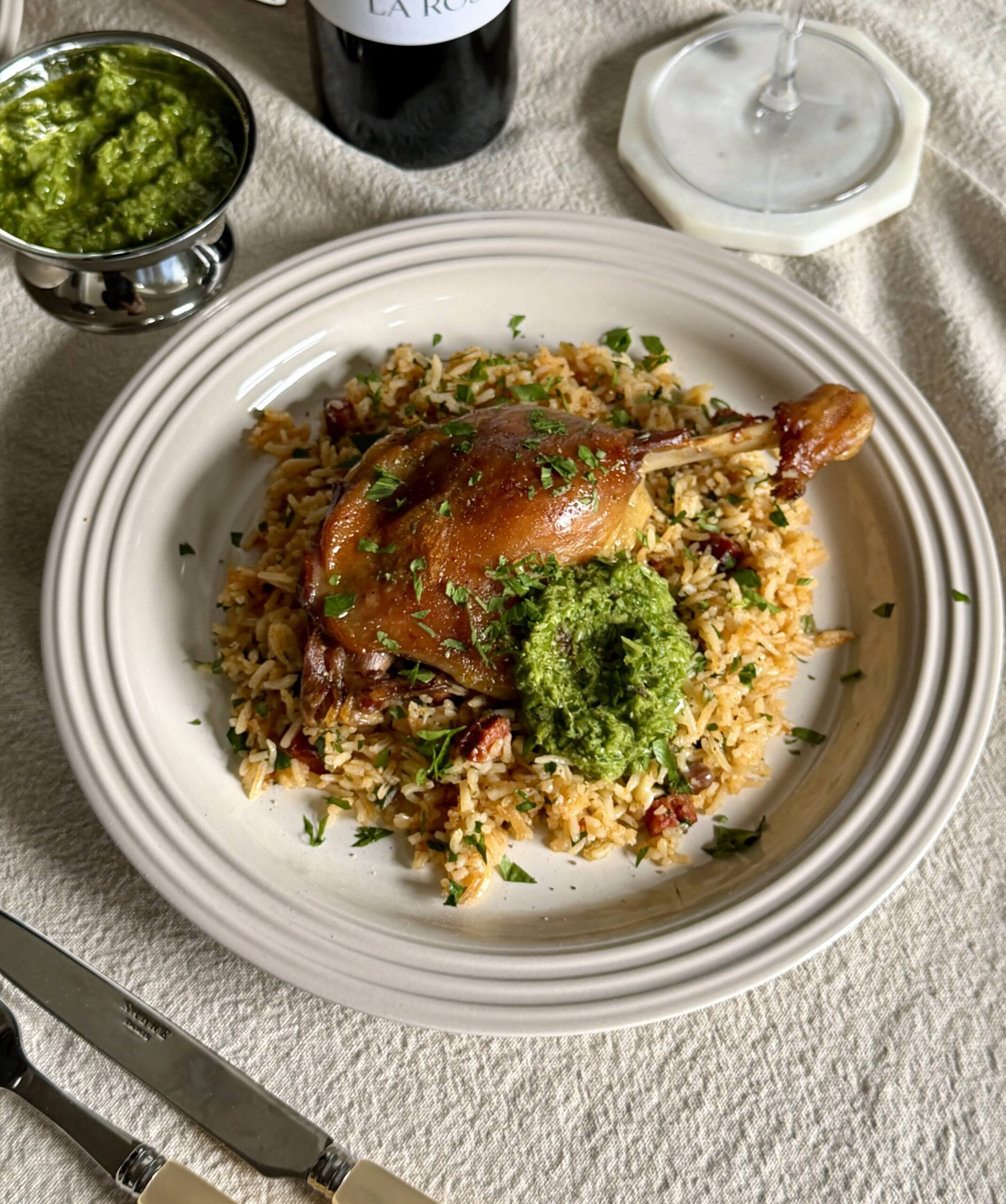 Cuisse de canard confite avec riz au chorizo (arroz de pato)